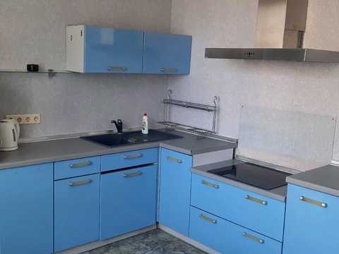 квартира за адресою Митрополита Андрея Шептицького вул. (Анатолія Луначарського), 10