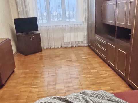 квартира за адресою Зої Гайдай вул., 12/10