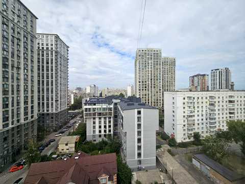 квартира по адресу Камянская ул. (Дніпродзержинська), 127