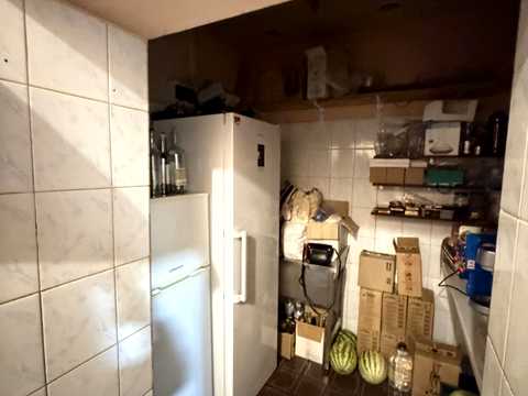 комерційна за адресою Перемоги вул., 22