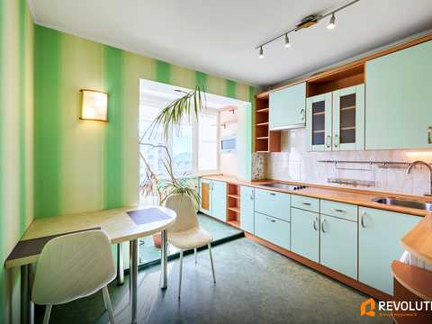 квартира за адресою Митрополита Василя Липківського вул. (Урицького), 30