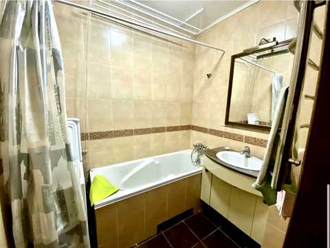 квартира за адресою Урлівська вул., 21