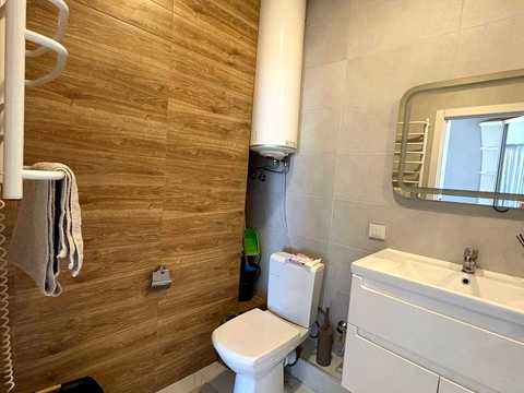 квартира за адресою Басейна вул., 6А