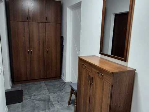 квартира за адресою Святошинська пл., 1