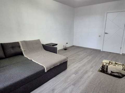 квартира за адресою Святошинська пл., 1