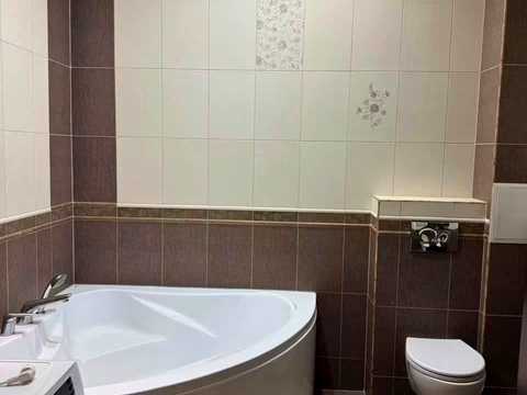 квартира по адресу Вишнева ул. (Поліни Осипенко), 4