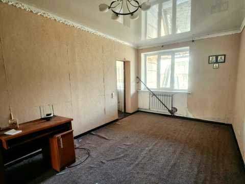 квартира за адресою с. Черемошне, Центральна, 2
