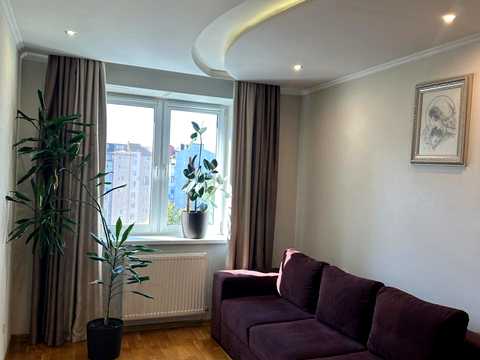 квартира за адресою Івано-Франківськ, Євгена Коновальця вул., 121