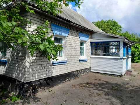дом по адресу Центральна, 38
