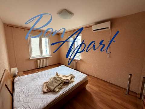 квартира за адресою Драгоманова вул., 1-Б