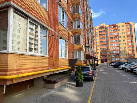квартира за адресою Нижня Берегова вул., (Будинок 1)