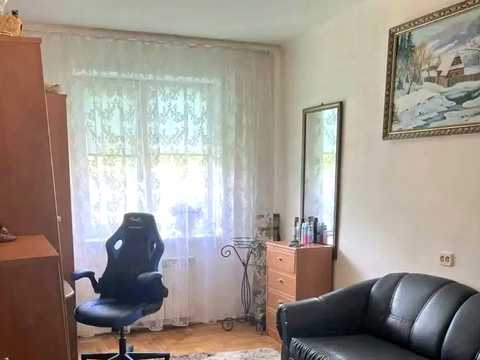 квартира за адресою Ужгород, Адама Міцкевича вул., 9