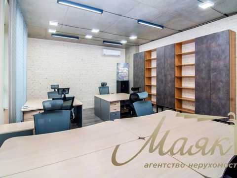 комерційна за адресою Джона Маккейна вул. (Івана Кудрі), 26
