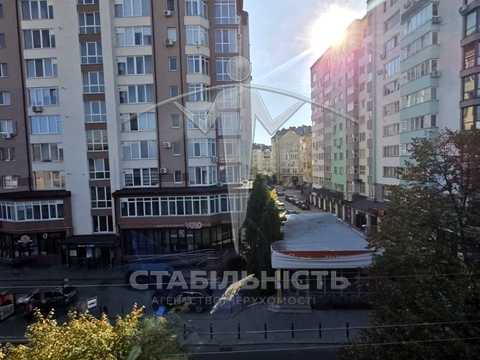 квартира за адресою Бельведерська вул., 16