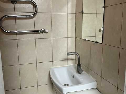 комерційна за адресою Суми, Соборна вул., 18