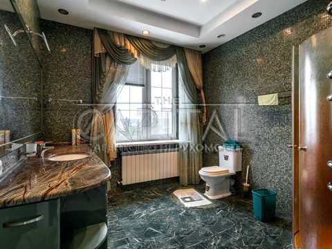 будинок за адресою центральна
