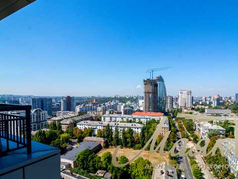 комерційна за адресою Джона Маккейна вул. (Івана Кудрі), 26