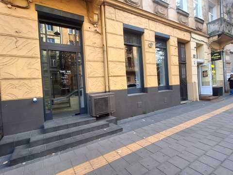 коммерческая по адресу Бандеры ул. (Мира), 43