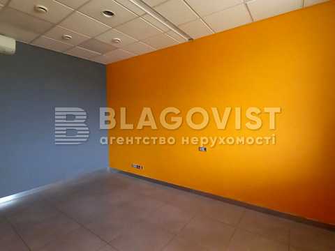 комерційна за адресою Драгоманова вул., 44-А