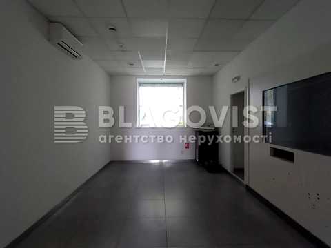 комерційна за адресою Драгоманова вул., 44-А