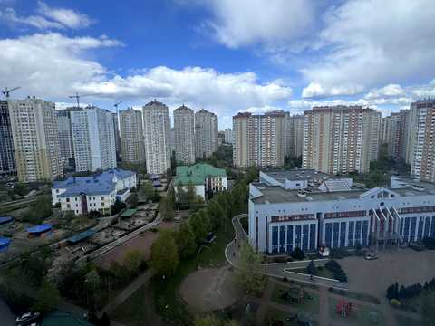 квартира за адресою Київ, Дніпровська набережна вул., 19-В