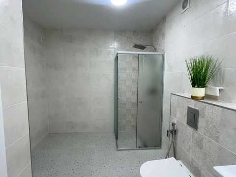 квартира за адресою Зарічанська вул., (Будинок 2)