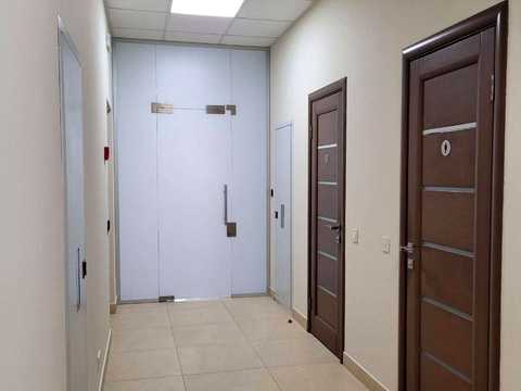 комерційна за адресою Кловський узвіз, 7