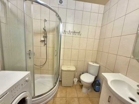 квартира за адресою Освіти вул., 4