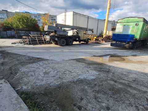 комерційна за адресою Львів, Богдана-Ігора Антонича вул., 5
