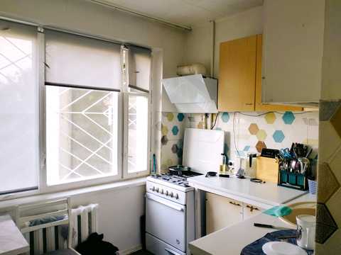 квартира за адресою Космонавта Поповича вул. (Космонавта Волкова), 8