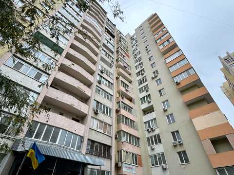 квартира за адресою Одеса, Пішонівська вул., 24/2