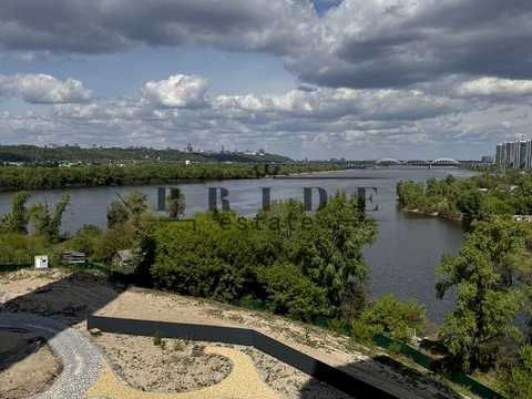 квартира за адресою Київ, Зарічна вул., (Будинок 9)