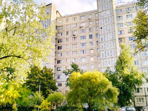 квартира за адресою Космонавта Поповича вул. (Космонавта Волкова), 8