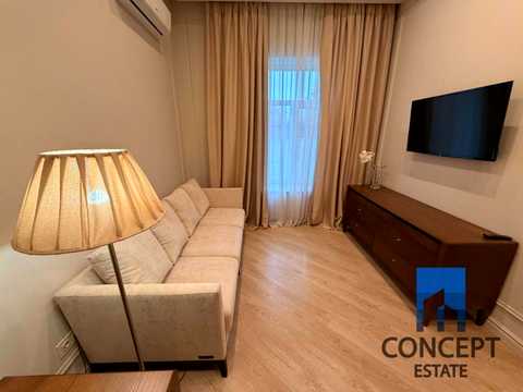квартира за адресою Соборна пл. (Жовтнева), 6