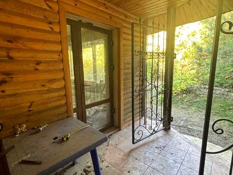 участок по адресу с. Петрушки, Затишний