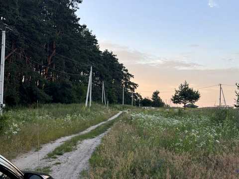 ділянка за адресою Мальовнича