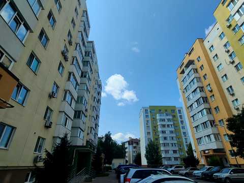 квартира за адресою Молодіжна вул. (Піонерська), 30-А