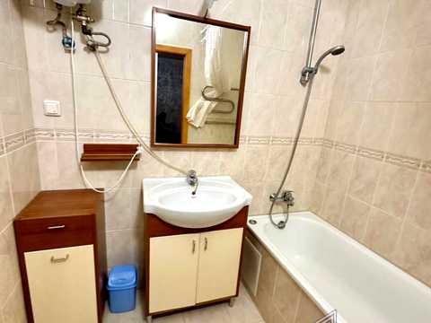 квартира за адресою Вишняківська вул., 9