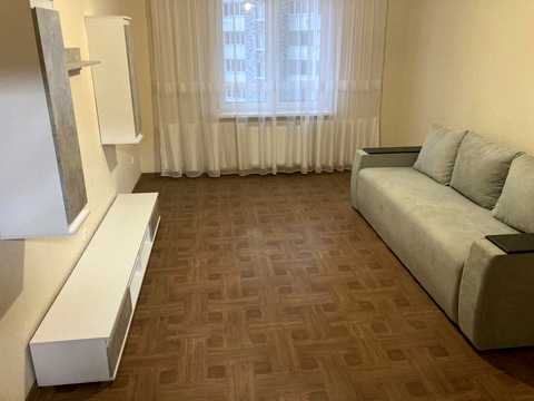 квартира за адресою Ревуцького вул., 54