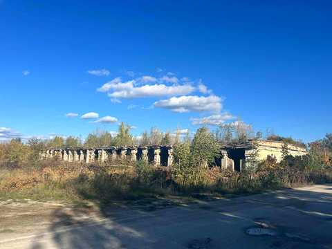 комерційна за адресою с. Білокриниця, Військова, 33-37