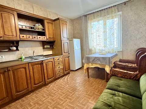 квартира за адресою Драгоманова вул., 14