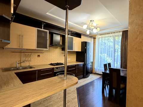 квартира за адресою Одеса, Квіткова вул. (Богуна), 16