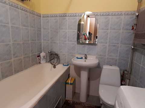 квартира за адресою Ангарна вул., 18