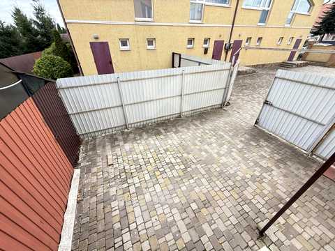 дом по адресу Лесі Українки ул., 6/28а