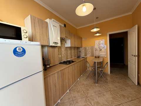 квартира за адресою Бишівська вул., 9