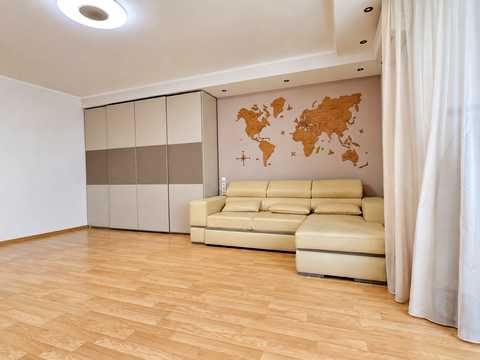 квартира за адресою Саперно-Слобідська вул., 22
