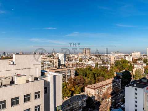 коммерческая по адресу Кловский спуск, 7
