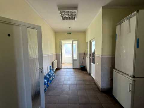 комерційна за адресою Городок, Запорізької Січі вул., 2-Б