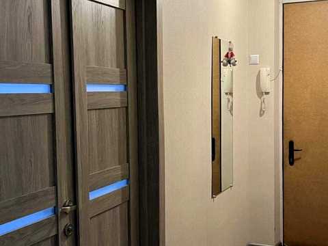 квартира за адресою Леоніда Каденюка просп. (Юрія Гагаріна), 10/2