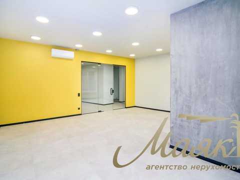 комерційна за адресою Василя Тютюнника вул. (Анрі Барбюса), 28-А
